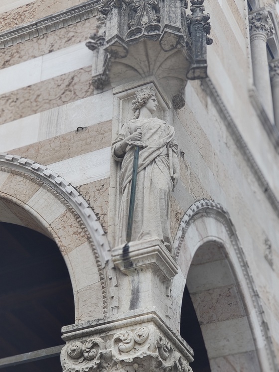 Italia dodoloață